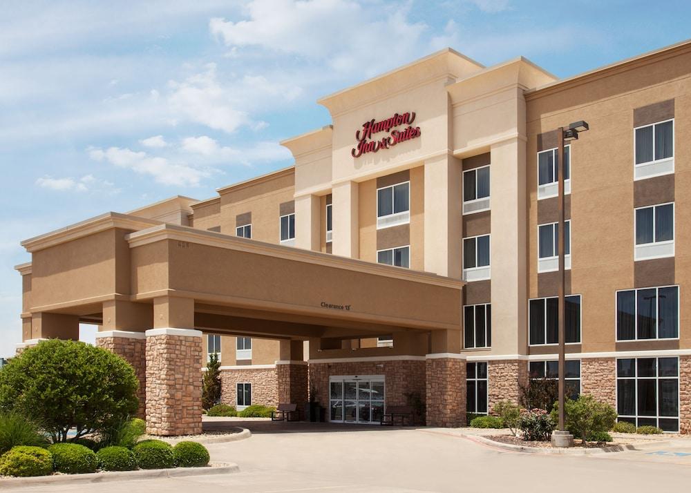 Hampton Inn & Suites Лаббок Экстерьер фото